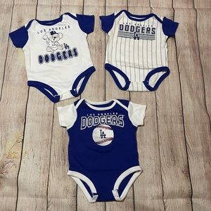 💙Baby LA Dodgers Onesie Bundle💙
